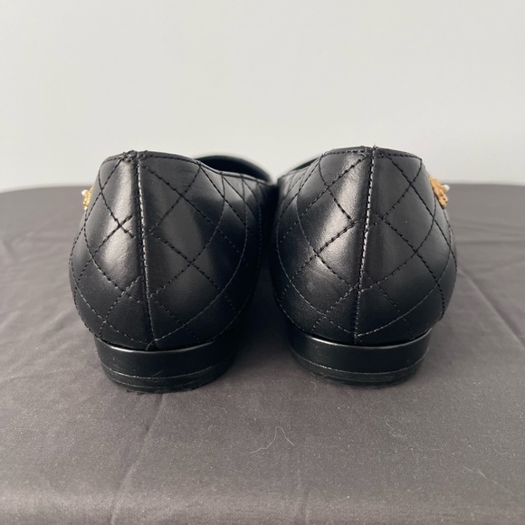 NIB Chanel Black Leather Quilted Flats Sz40 - Picture 2 of 9